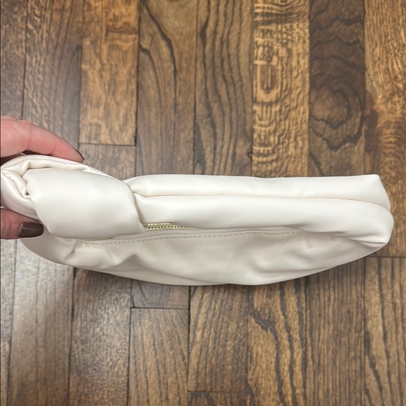 Melie Bianco Alexandra Cream Vegan Top Handle Bag - Picture 2 of 4